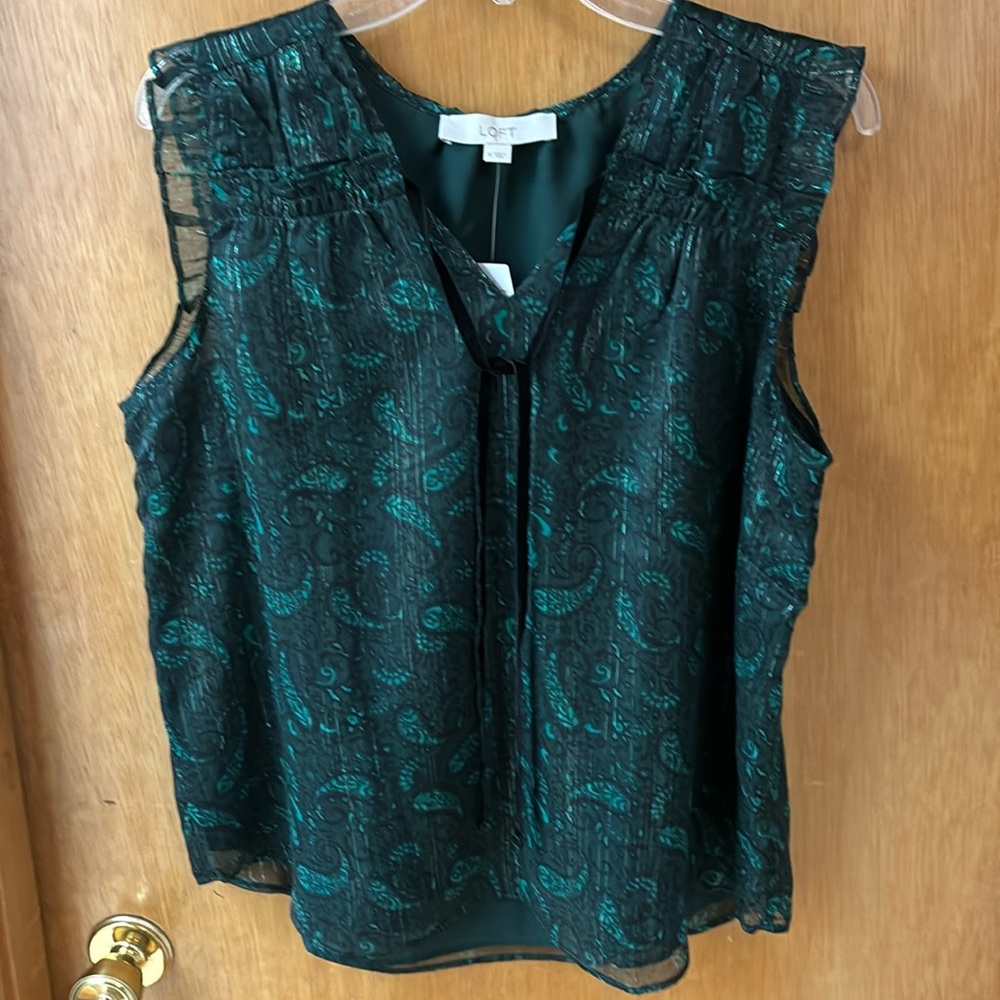 LOFT women’s sleeveless top - holiday possibilities